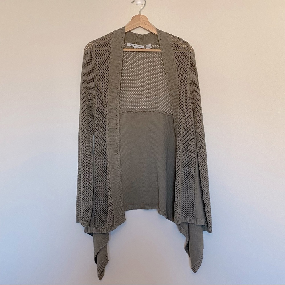Eight Eight Eight Women’s Taupe Knit Cotton Cardigan Size Medium, layering, cozy